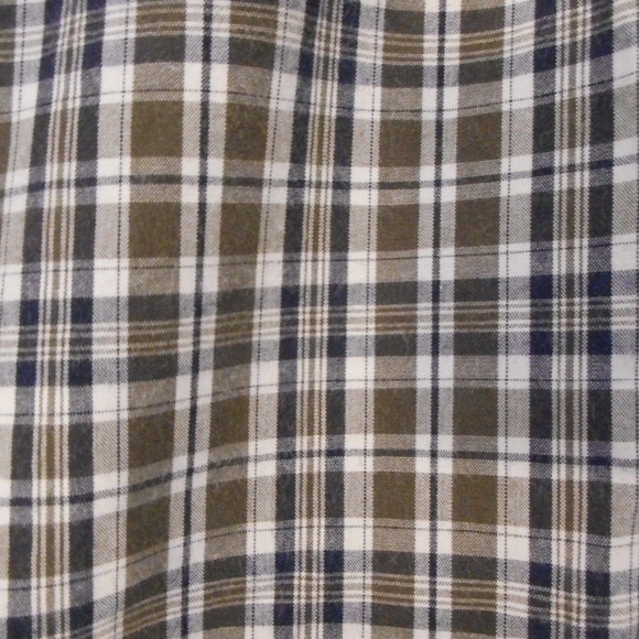 Levi's red tab 100% cotton button frontPlaid shirt - Picture 3 of 7